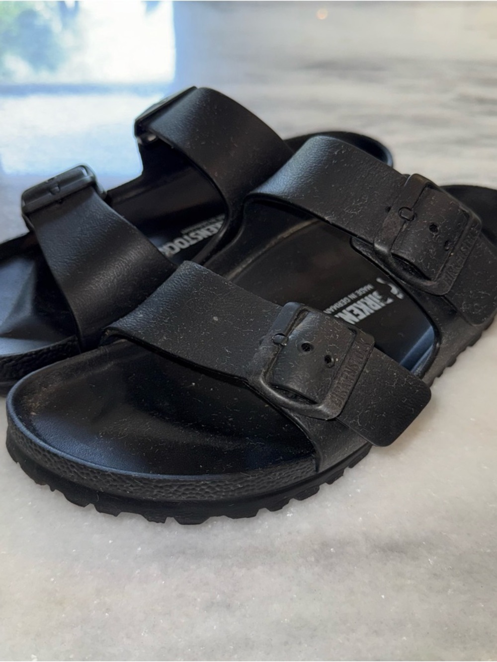 Birkenstock Arizona Sandals-Black Plastic-Size 39 Women's 8
